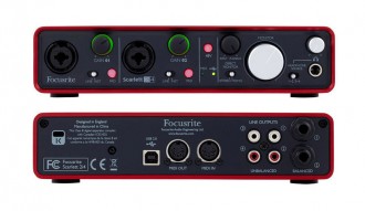Focusrite Scarlett 2i4 con preamp di alta qualità, adatta anche per DJ set